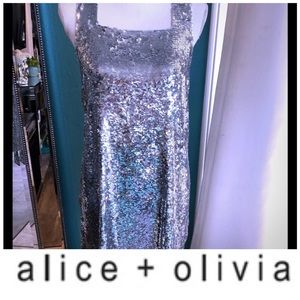 ‼️Alice + Olivia Silver Sequin Dress ‼️
